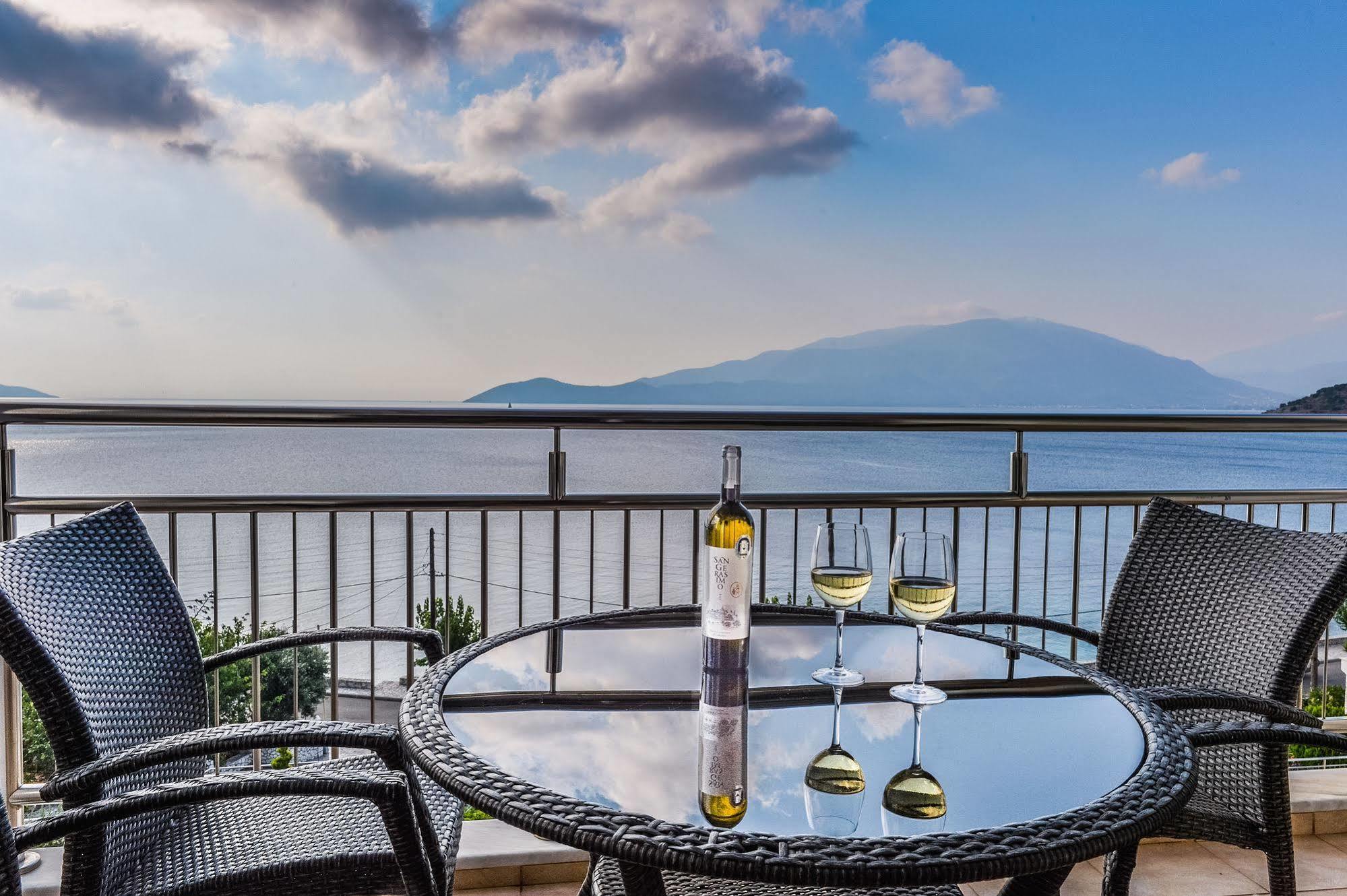 Odyssey Hotel & Spa Agia Efimia Extérieur photo